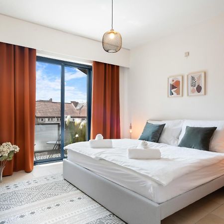 City Apartment 3 Bedroom, Kitchen, Wifi, Workspace, Coffee, Central Hasselt Dış mekan fotoğraf