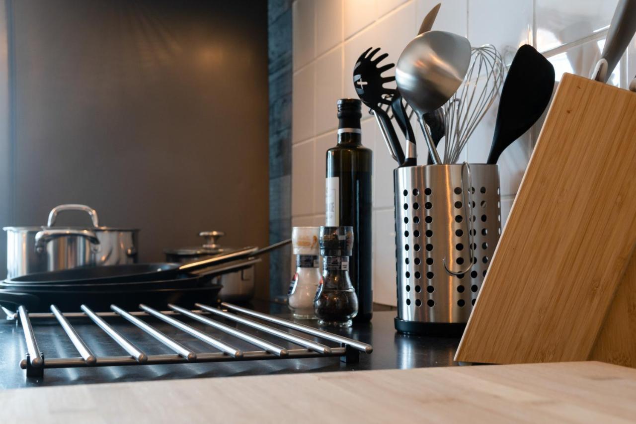 City Apartment 3 Bedroom, Kitchen, Wifi, Workspace, Coffee, Central Hasselt Dış mekan fotoğraf