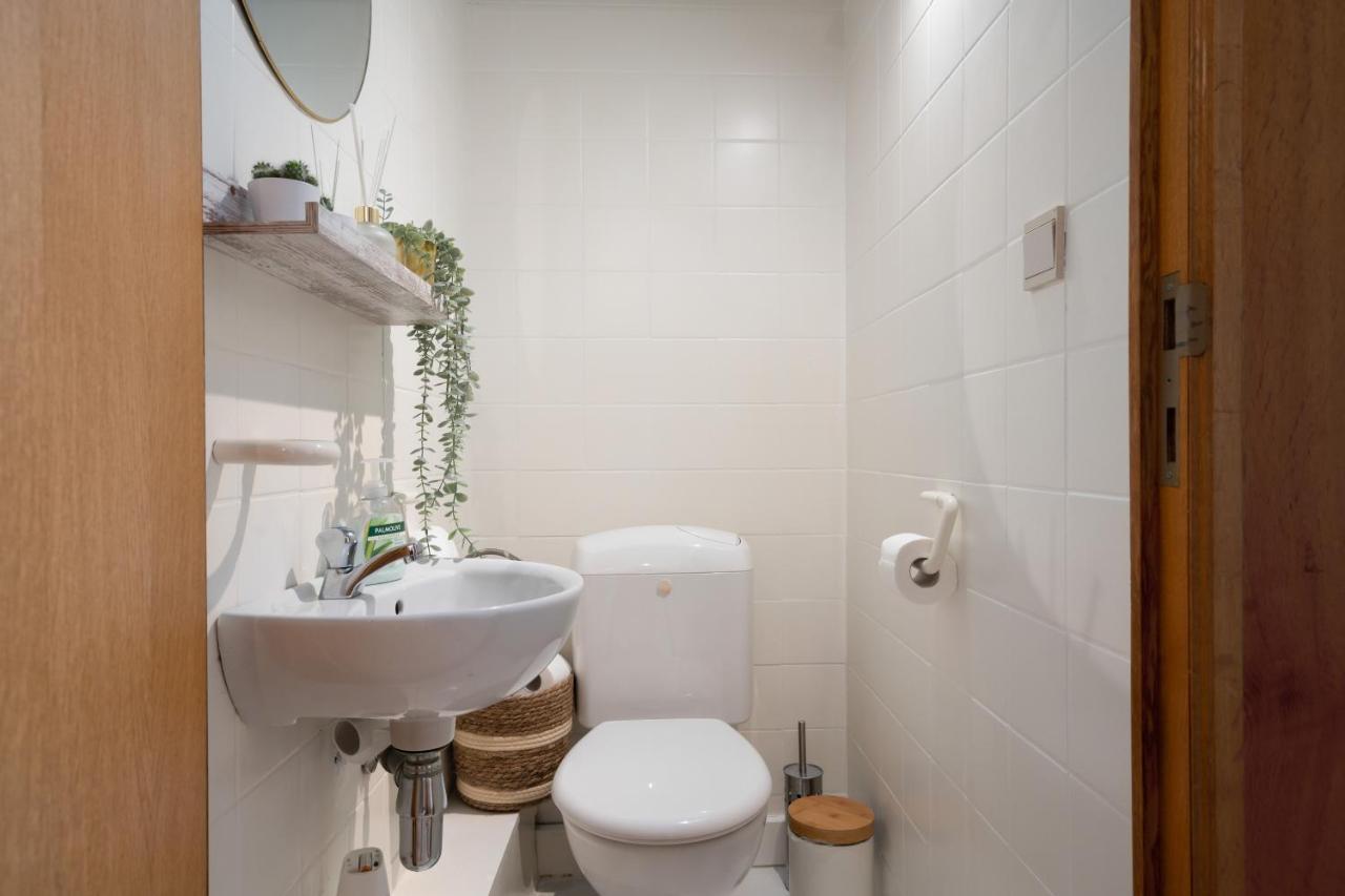 City Apartment 3 Bedroom, Kitchen, Wifi, Workspace, Coffee, Central Hasselt Dış mekan fotoğraf
